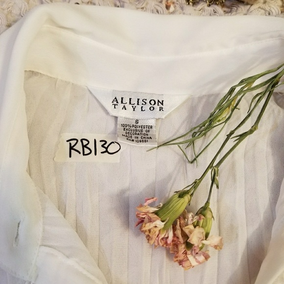 🌻🌺🌻ALLISON TAYLOR BEAUTIFUL WHITE BLOUSE!! - Picture 5 of 6